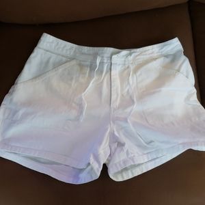 Amerian outposts Womens shorts
